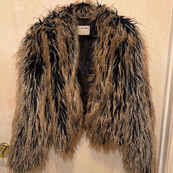 Free People Jackets & Blazers - Free People Faux Fur Jacket in Black and Tan